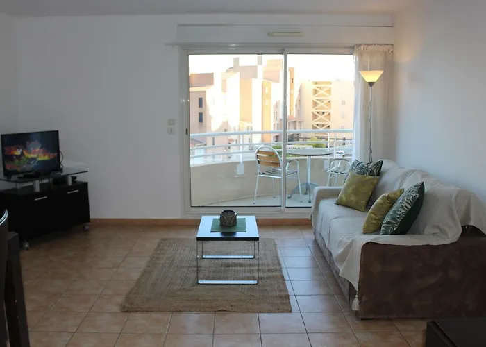 Apartamento Sunny One Bed, Sea View, Larvotto Beach, Monaco Beausoleil